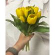 Csodálatos sárga gumi tulipán csokor- 7 szál- Nyilt fejekkel és bimbókkal