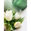 Csodálatos fehér gumi tulipán csokor- 7 szál- Nyilt fejekkel és bimbókkal